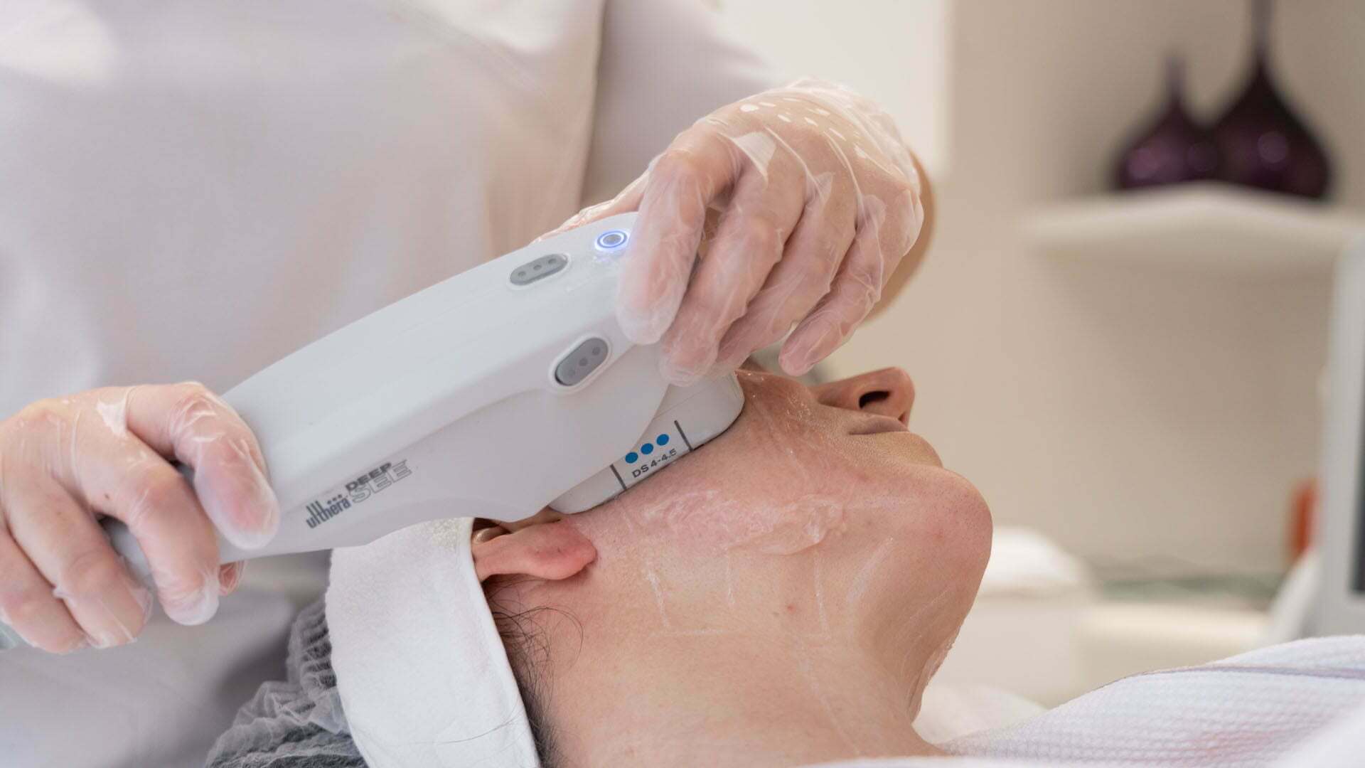 Ultherapy, groundbreaking facial skin lifting and firming - restore your youthful plump and tight facial skin with the safe and non-invasive ultrasound energy.
