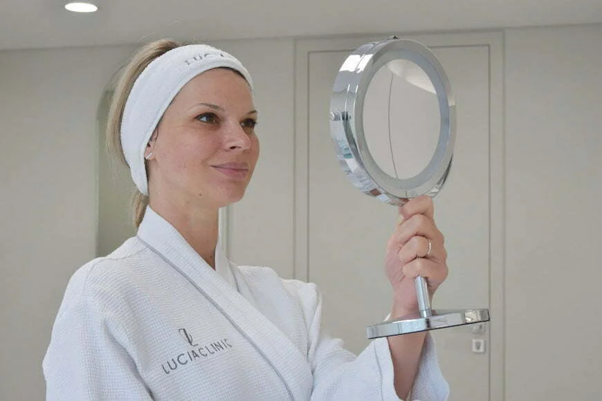 Ultherapy treatment doesn’t require downtime or recovery - you can continue with your daily routine right away and enjoy beautifully radiant and refreshed skin.