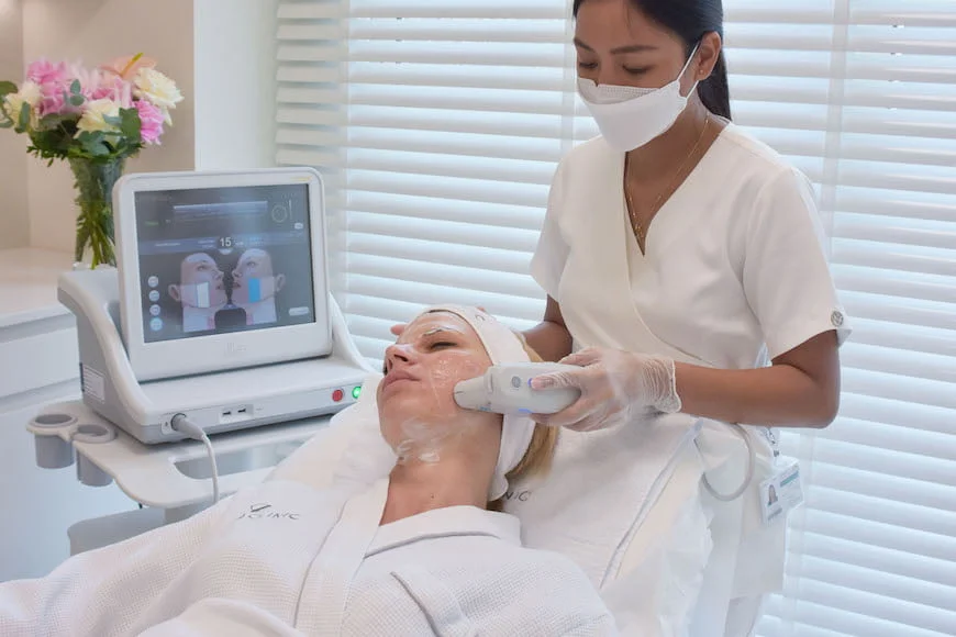 Ultherapy treatment is completely safe and non-invasive - your skin therapist can adjust the intensity of the ultrasound energy to suit your level of comfort.