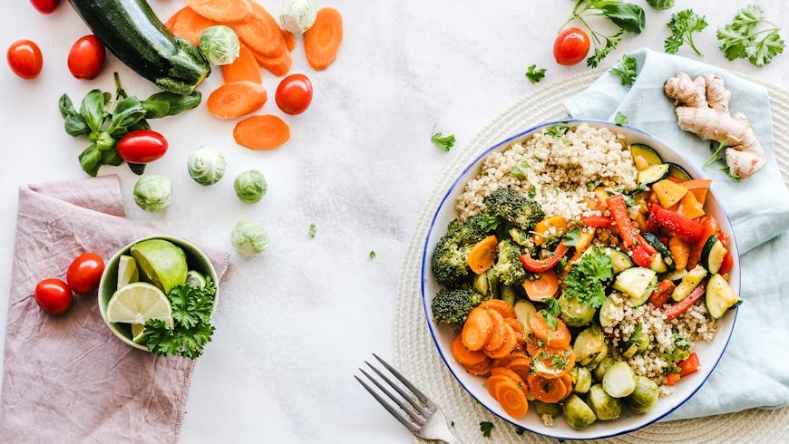 healthy food on a plate as one of the ways to remove love handles