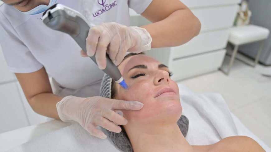 A treatment at Lucia Clinic